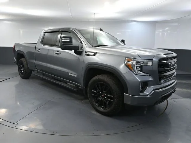 Used 2021 Silver GMC Elevation image 1