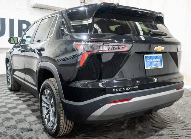 New 2027 Mosaic Black Metallic Chevrolet LT image 8