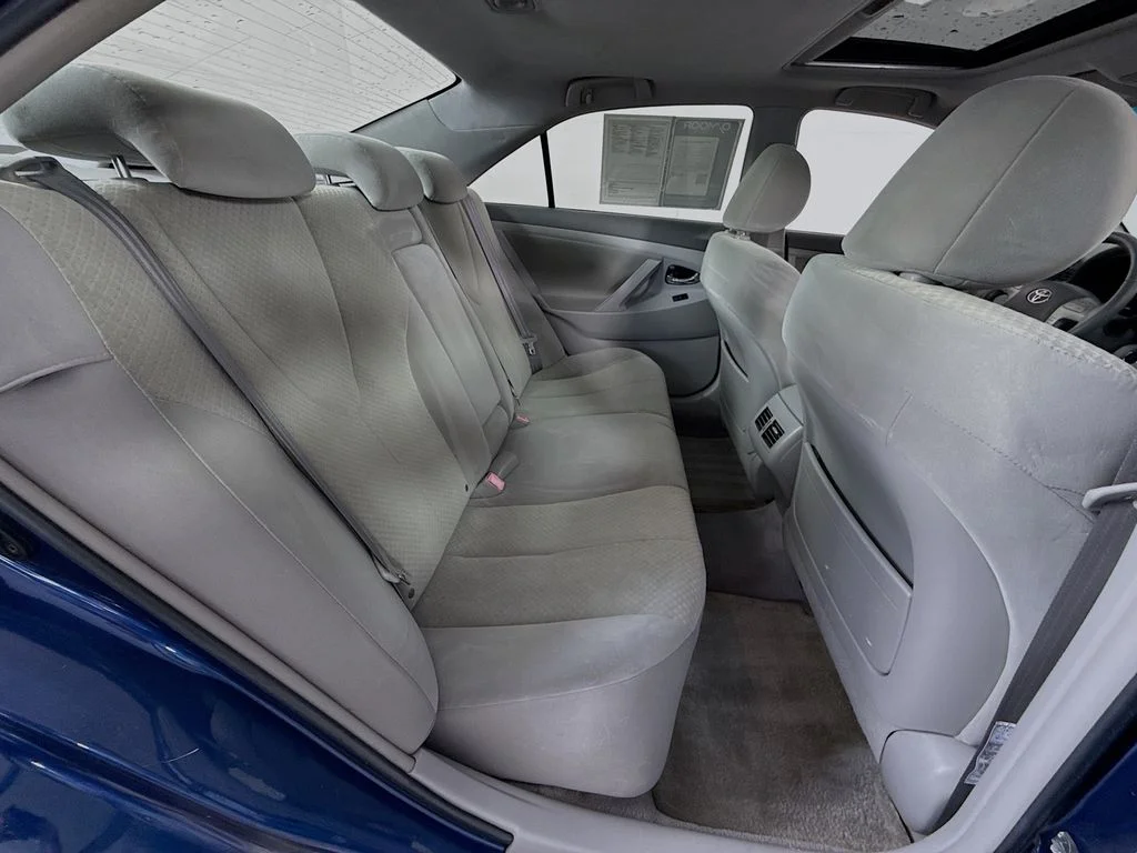 Used 2007 Blue Ribbon Metallic Toyota Hybrid image 25