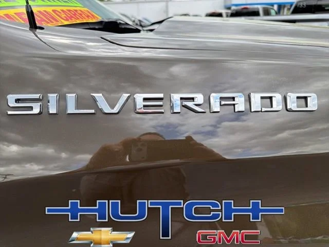 Used 2023 Harvest Bronze Metallic Chevrolet LT (2FL) image 13