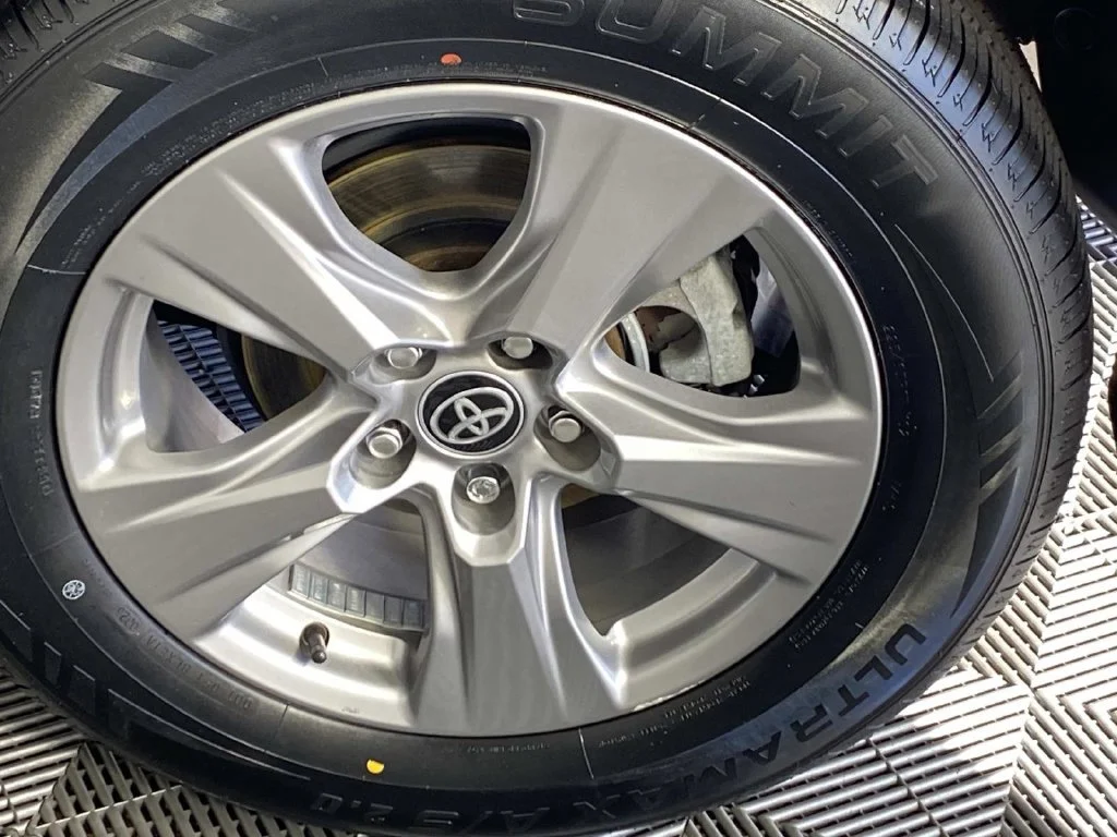 Used 2024 Ice Toyota XLE image 29