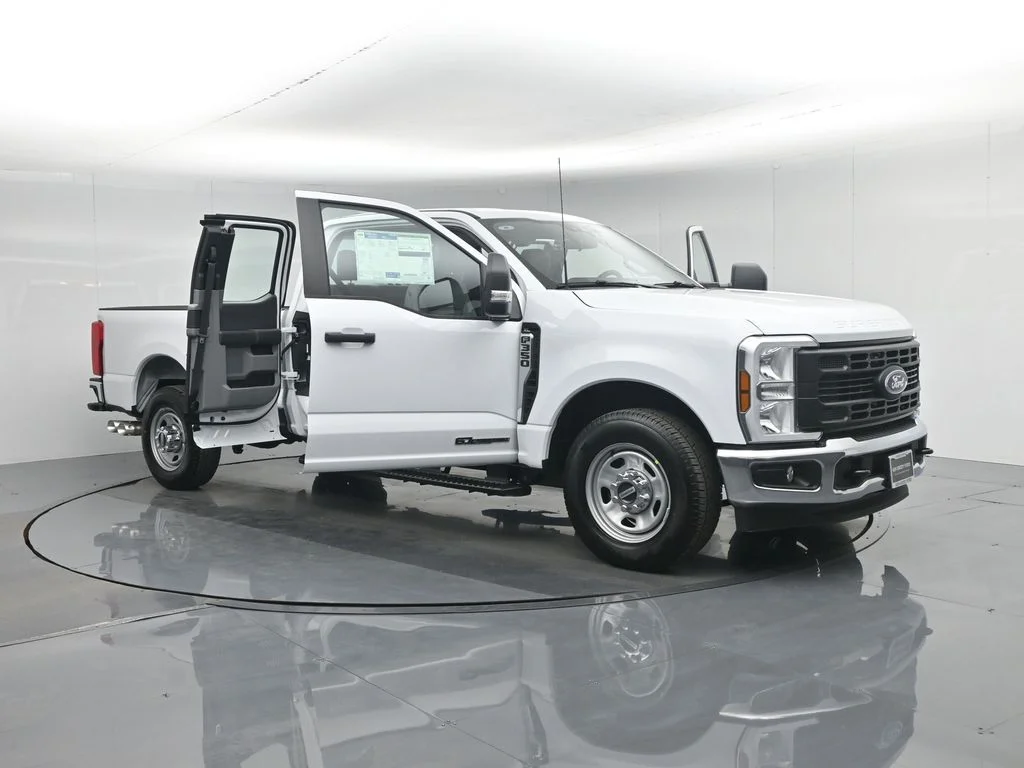 New 2026 White Ford XL image 30