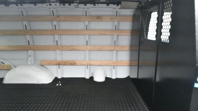 Used 2025 White GMC Work Van image 9