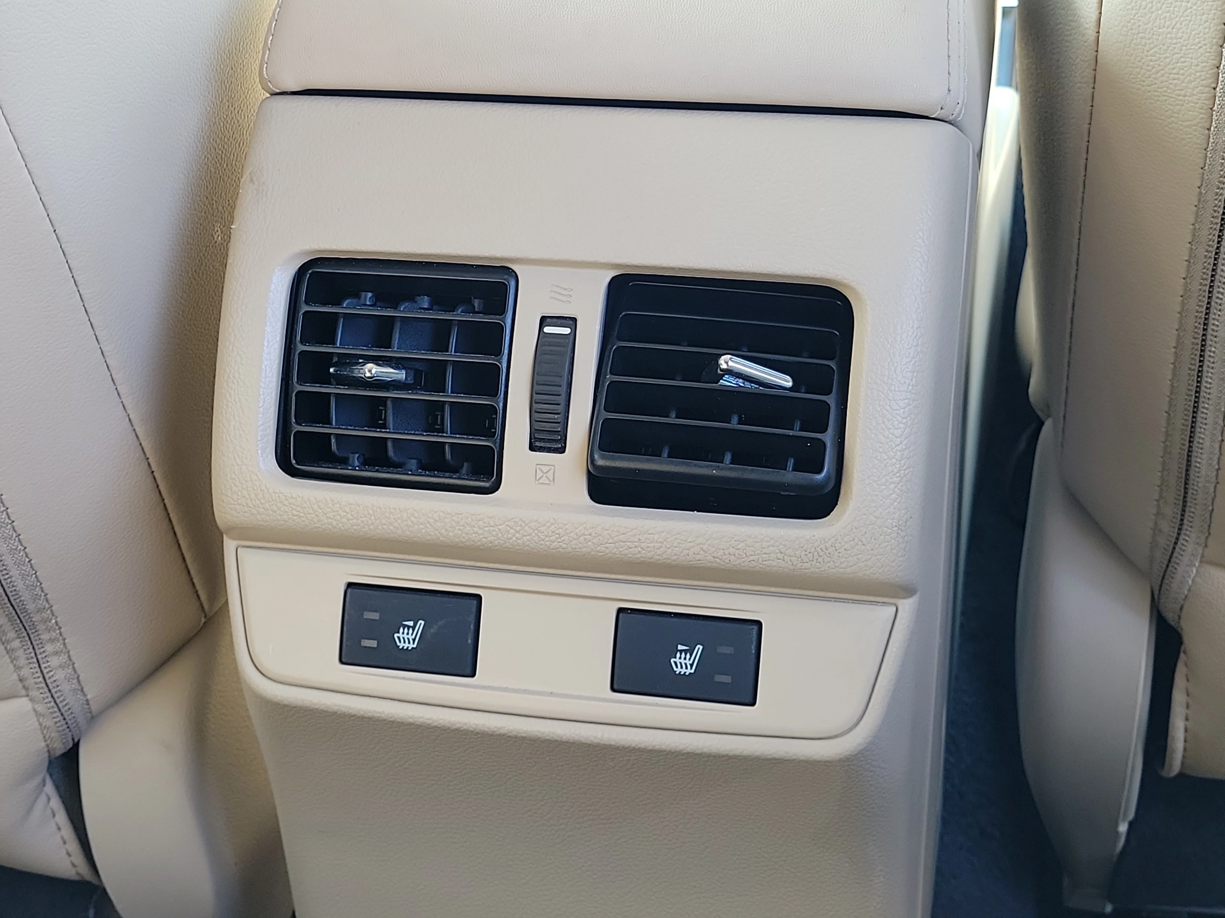 Used 2017 Blue Subaru 2.5i image 6