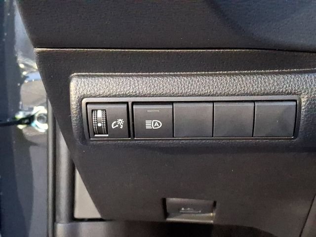 2026 Toyota Corolla LE - Photo 12
