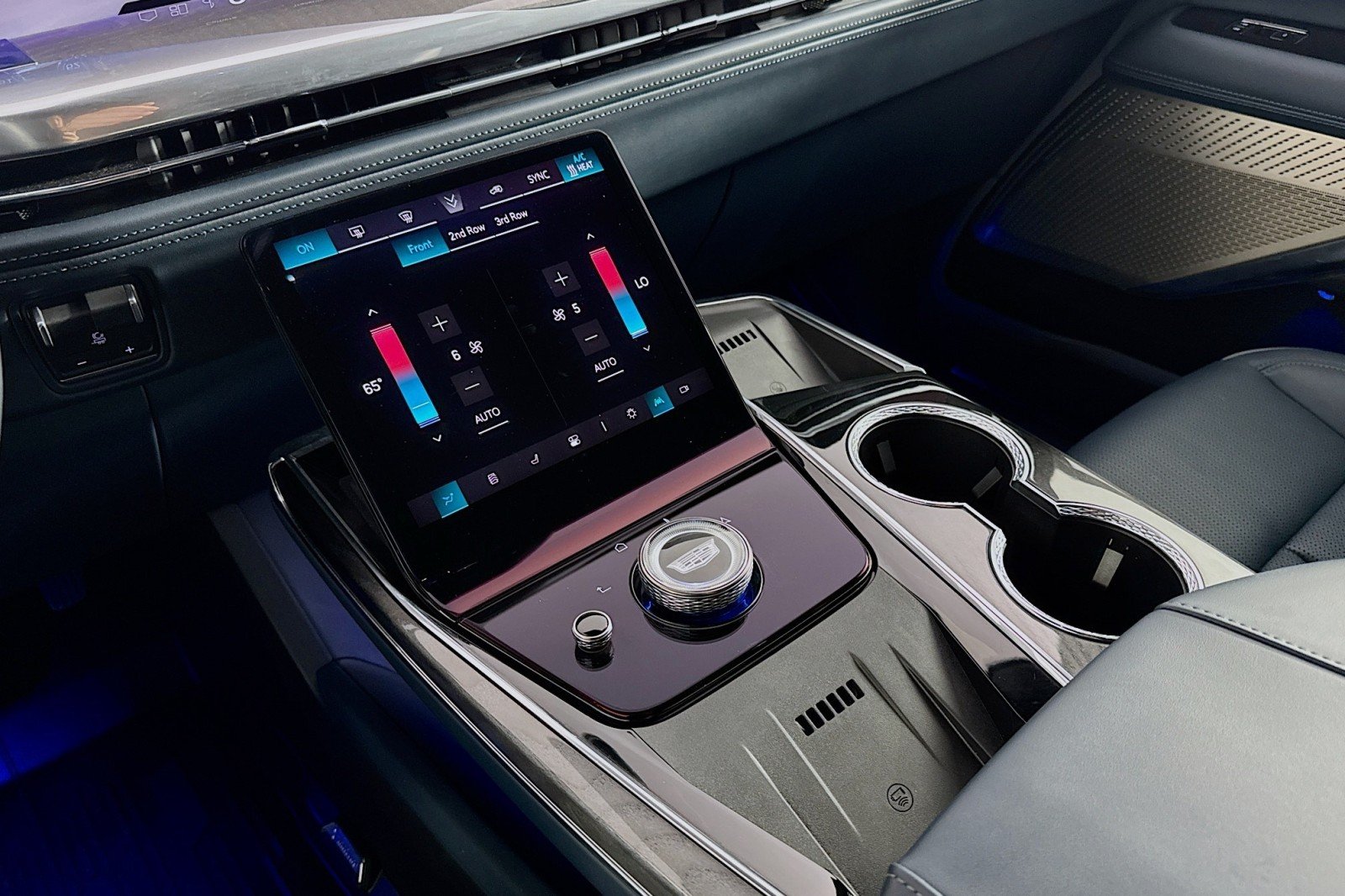 Used 2026 DEEP SPACE Cadillac Premium Luxury image 7