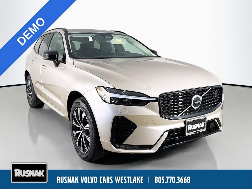 2025 Volvo XC60 Core