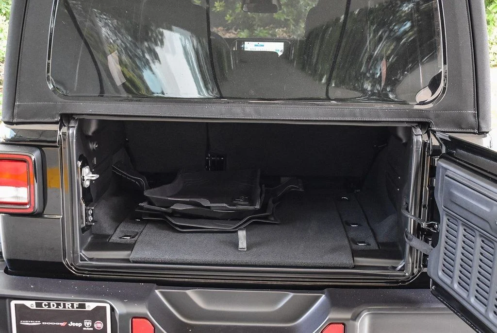 2025 Jeep Wrangler 4-Door Willys - Photo 24