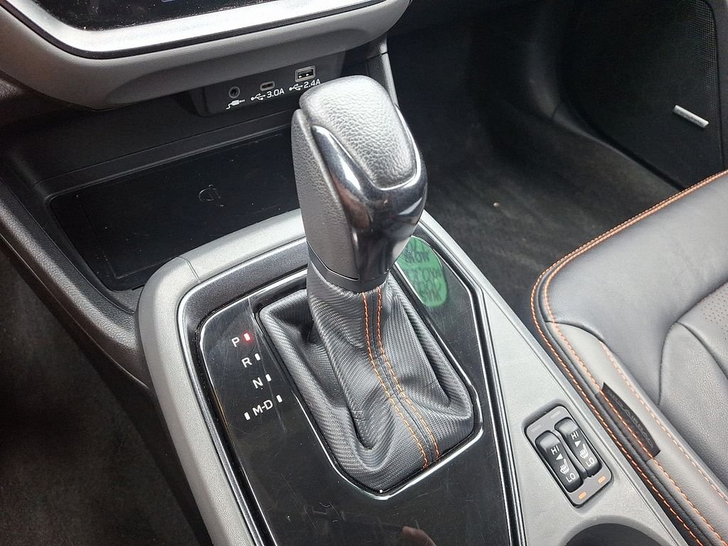 Used 2024 Ice Silver Metallic Subaru Limited image 16