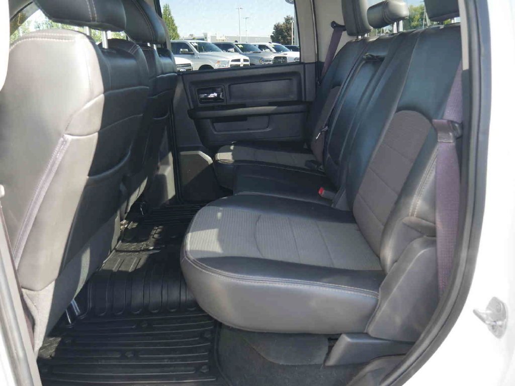 Used 2012 White Ram Sport image 14
