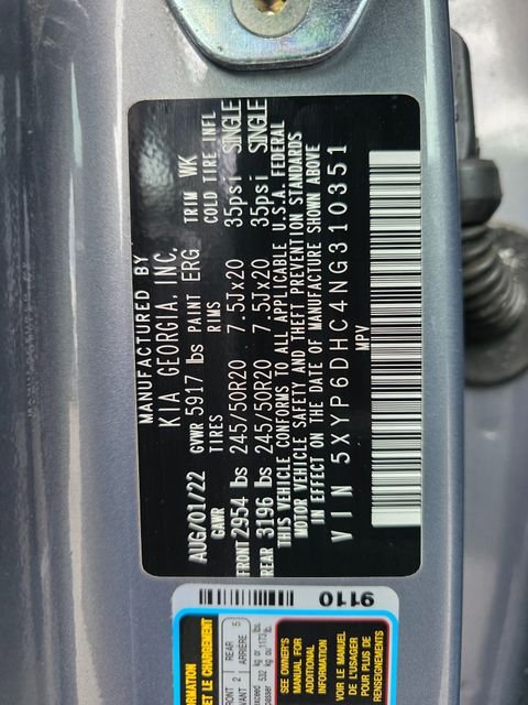 Used 2022 Silver Kia S image 3