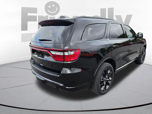 New 2026 Diamond Black Clear-Coat Exterior Paint Dodge GT Plus image 5