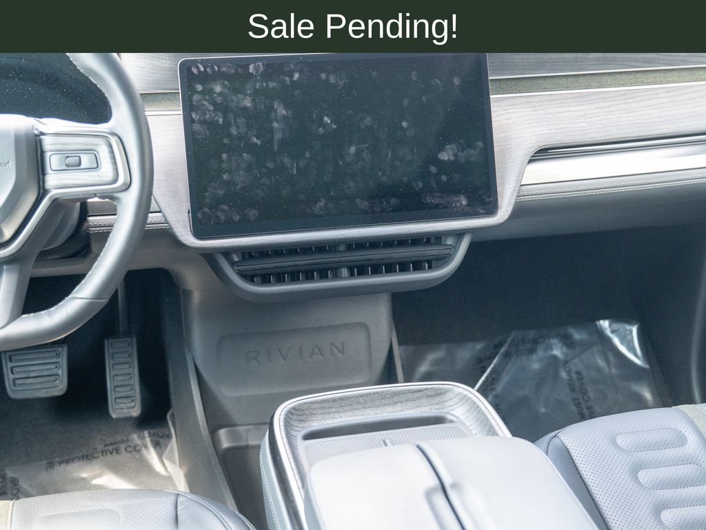 Used 2025 Black Rivian  image 20