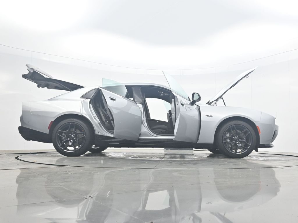 New 2026 Triple Nickel Exterior Paint Dodge R/T Plus image 48