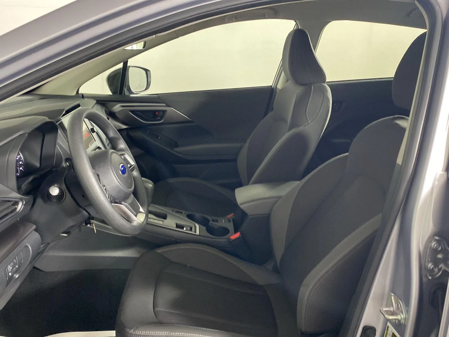 Used 2024 Ice Silver Metallic Subaru Base image 20
