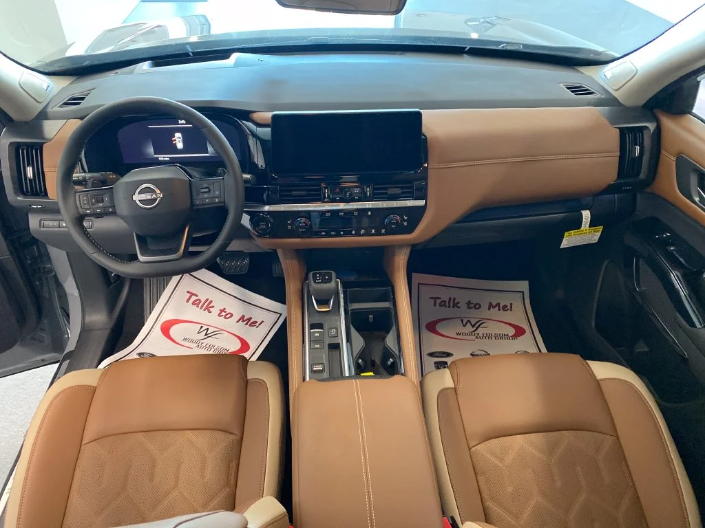 New 2026 Gray Nissan Platinum image 20