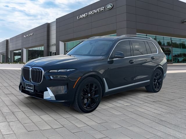2023 BMW X7 xDrive40i's photo
