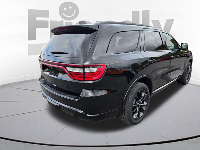 New 2026 Diamond Black Clear-Coat Exterior Paint Dodge GT Plus image 5
