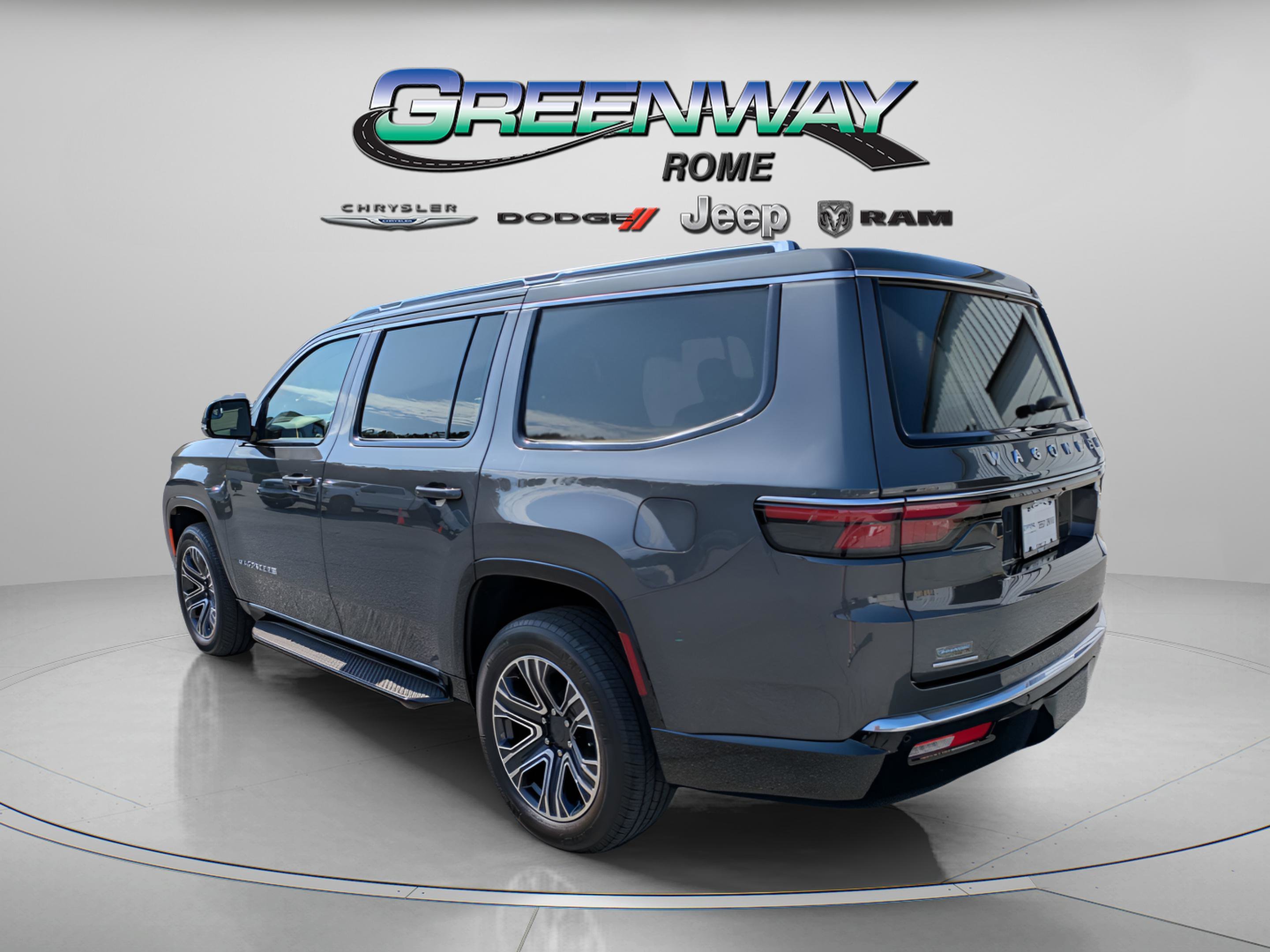 Used 2022 Baltic Gray Metallic Clearcoat Jeep Series III image 4