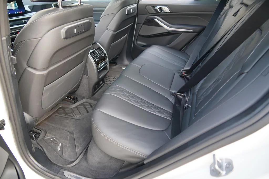 2026 BMW X5 50e - Photo 19