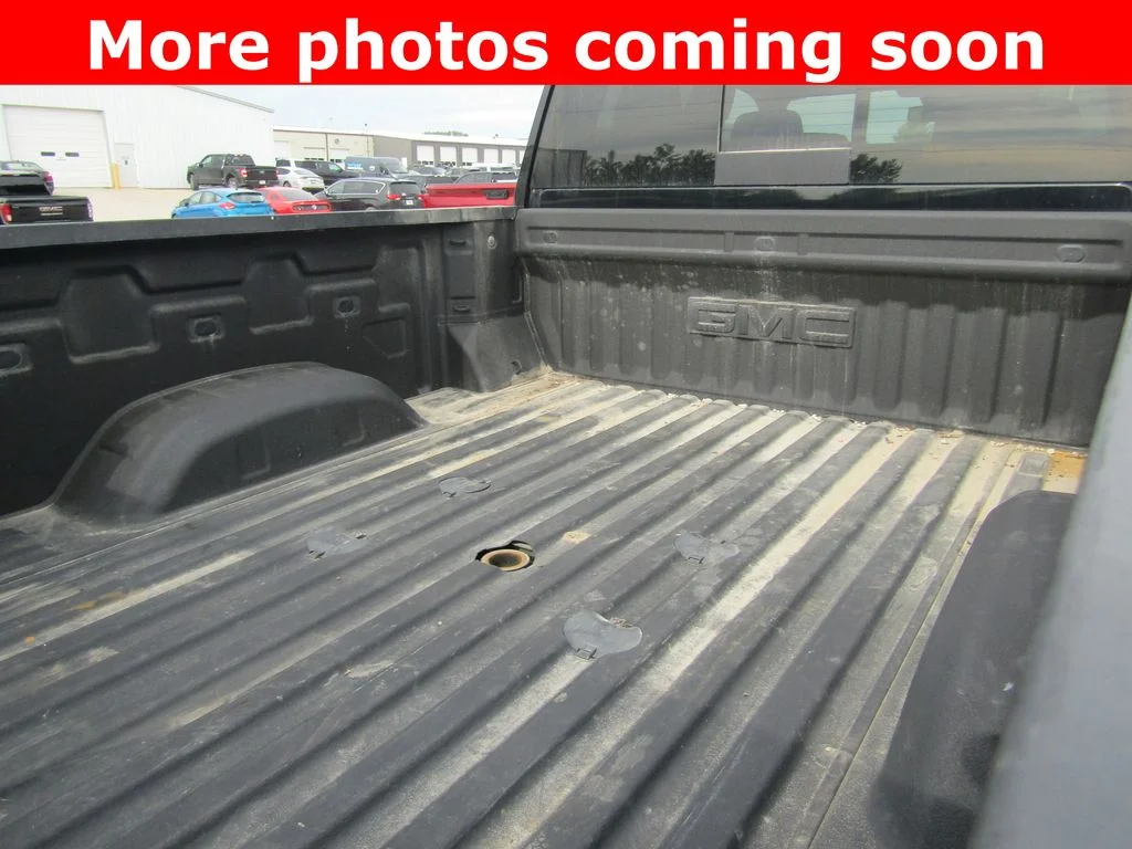 Used 2025 Black GMC SLT image 12
