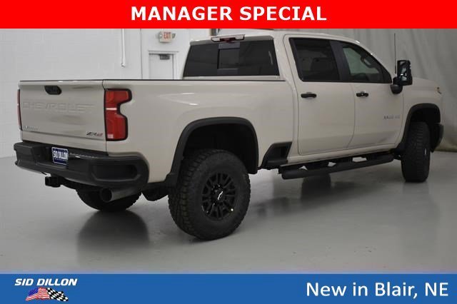 2026 Chevrolet Silverado 2500 HD ZR2 - Photo 15