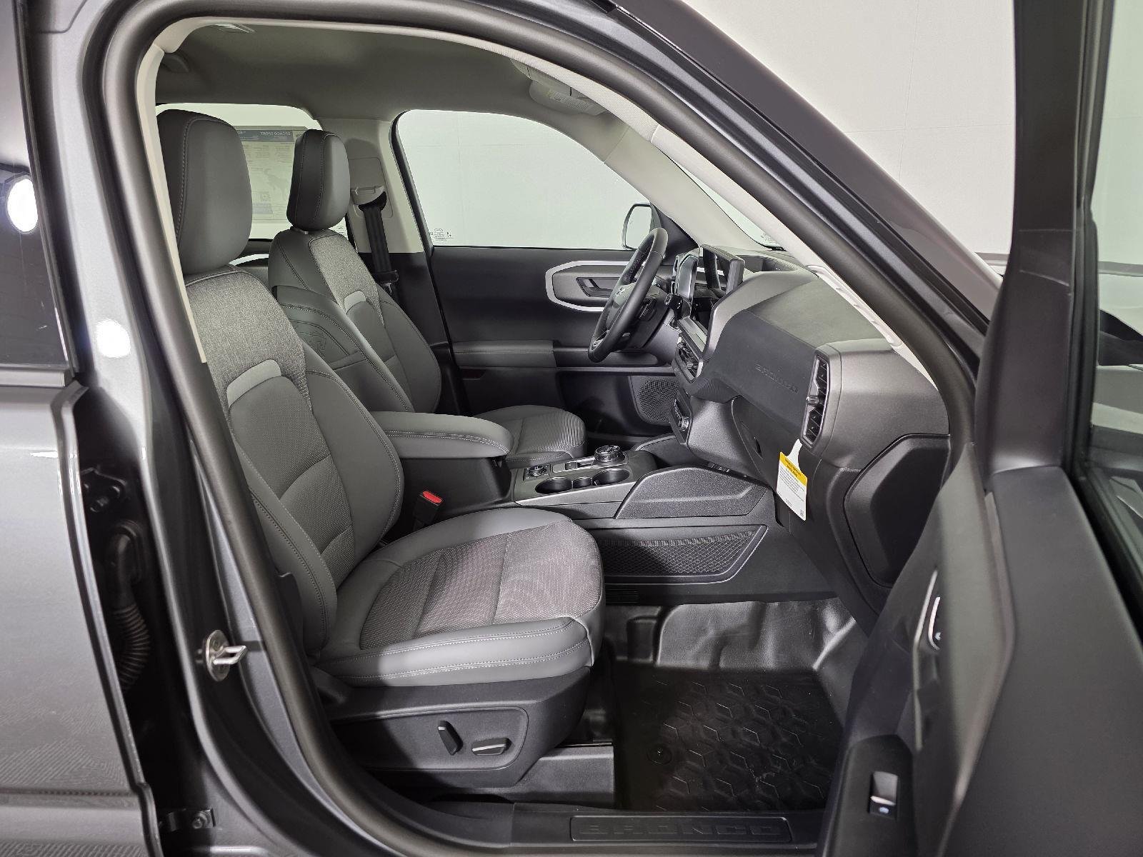 Used 2026 Carbonized Gray Metallic Ford Badlands image 23