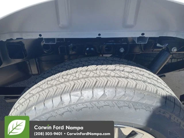 New 2026 Oxford White Ford Lariat image 31