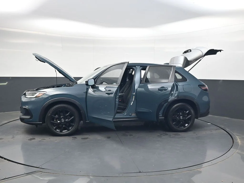 Used 2023 Modern Steel Metallic Honda Sport image 32