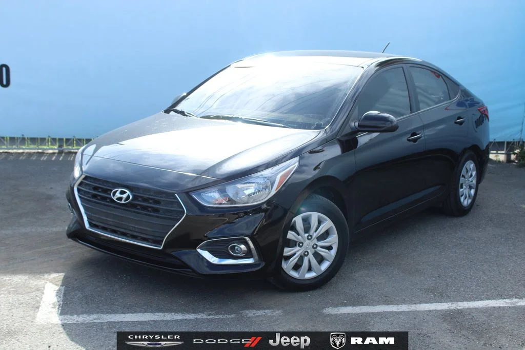 2022 Hyundai Accent's photo