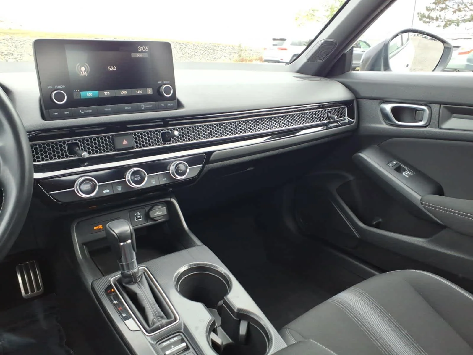 2024 Honda Civic Sport - Photo 14
