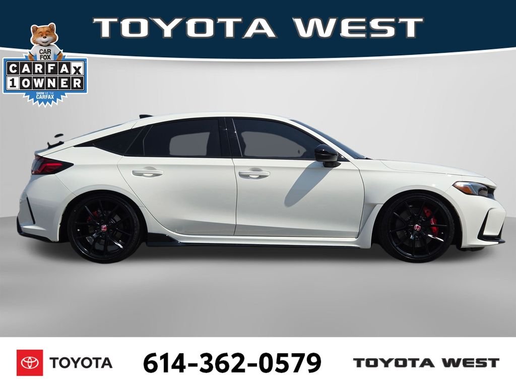 Used 2025 White Honda  image 5