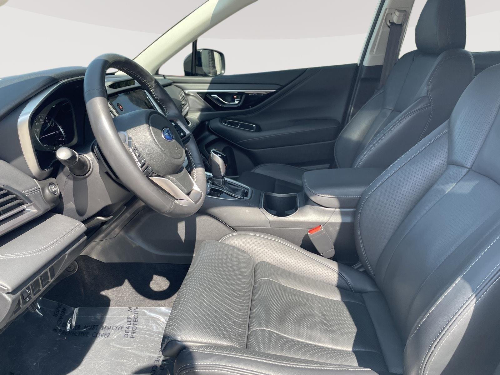 Used 2025 Crystal White Pearl Subaru Touring XT image 3