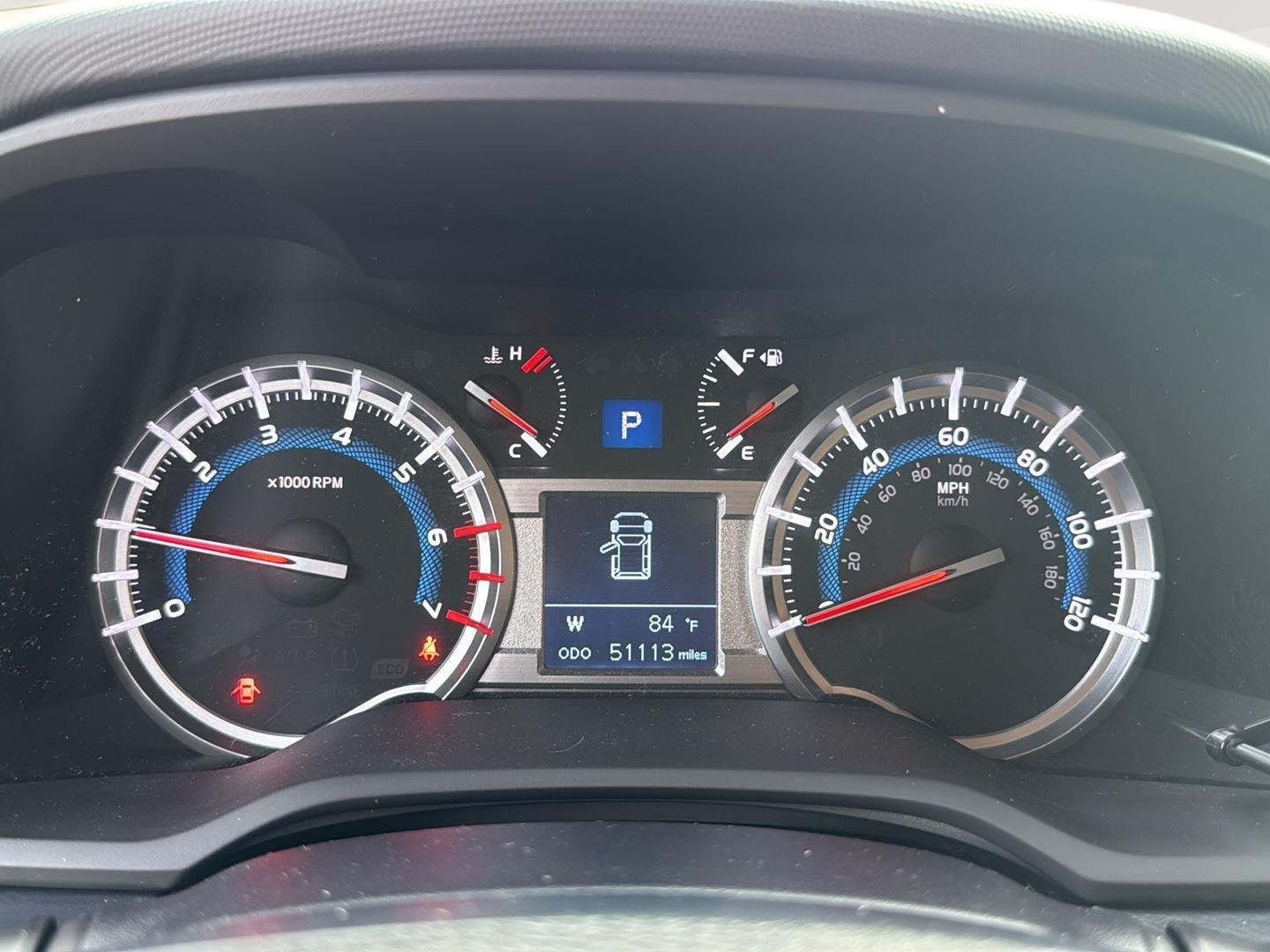 Used 2018 Midnight Black Metallic Toyota SR5 image 6