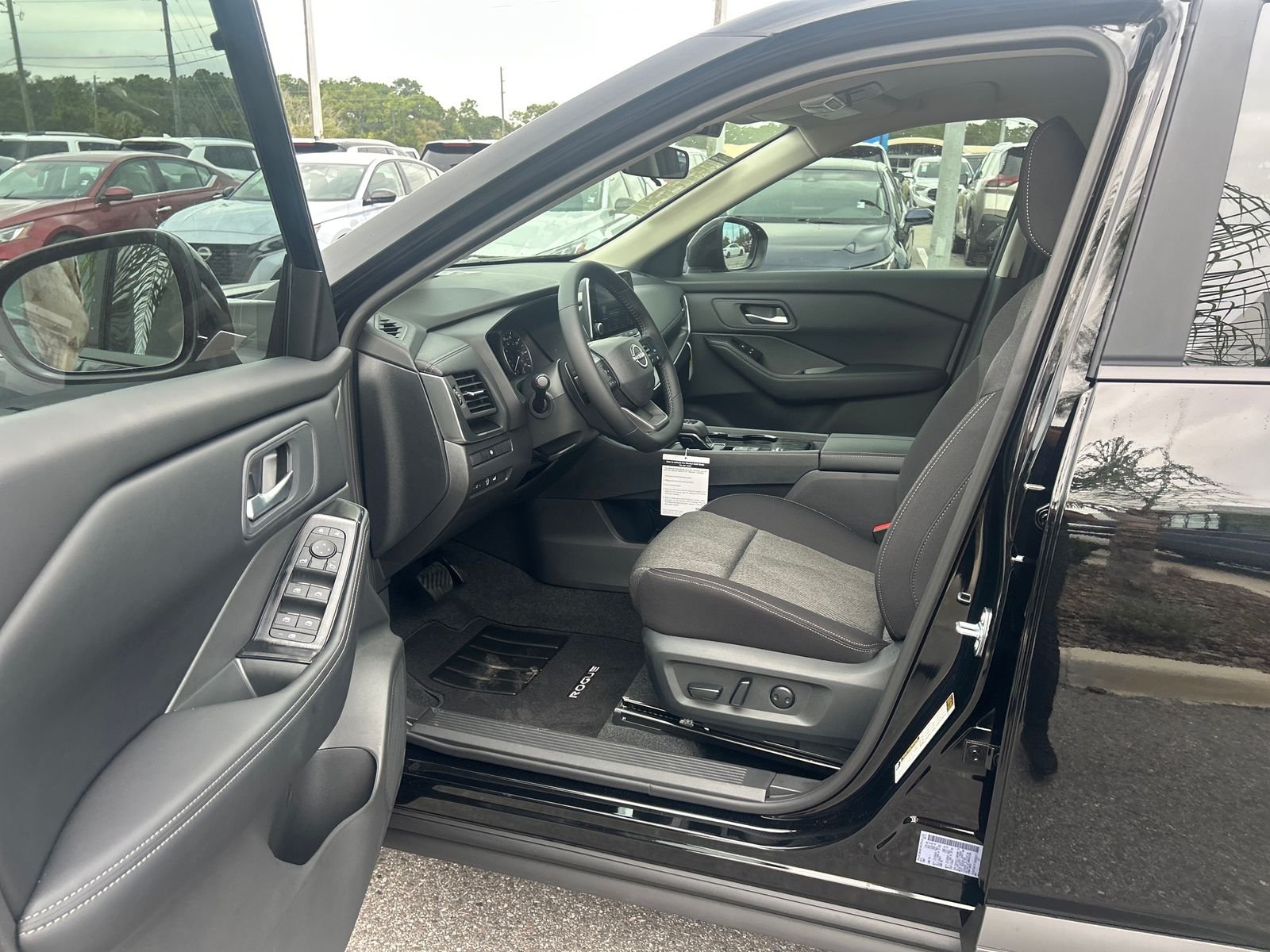 New 2026 Nissan Rogue SV 4D Sport Utility