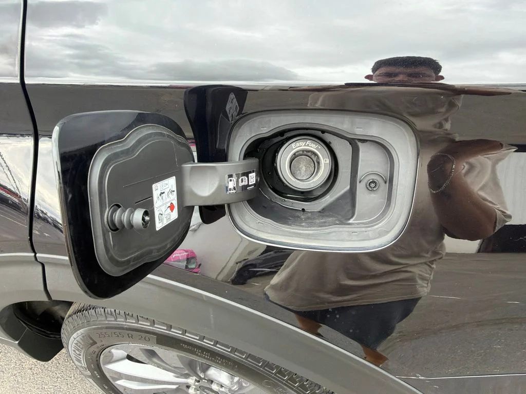 Used 2023 Black Ford XLT image 49