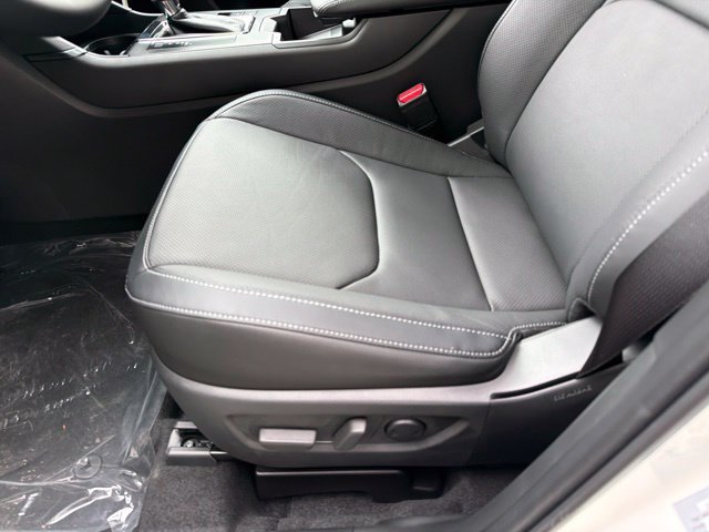 New 2026 Rhodium White Metallic Mazda 2.5 S Premium AWD image 13