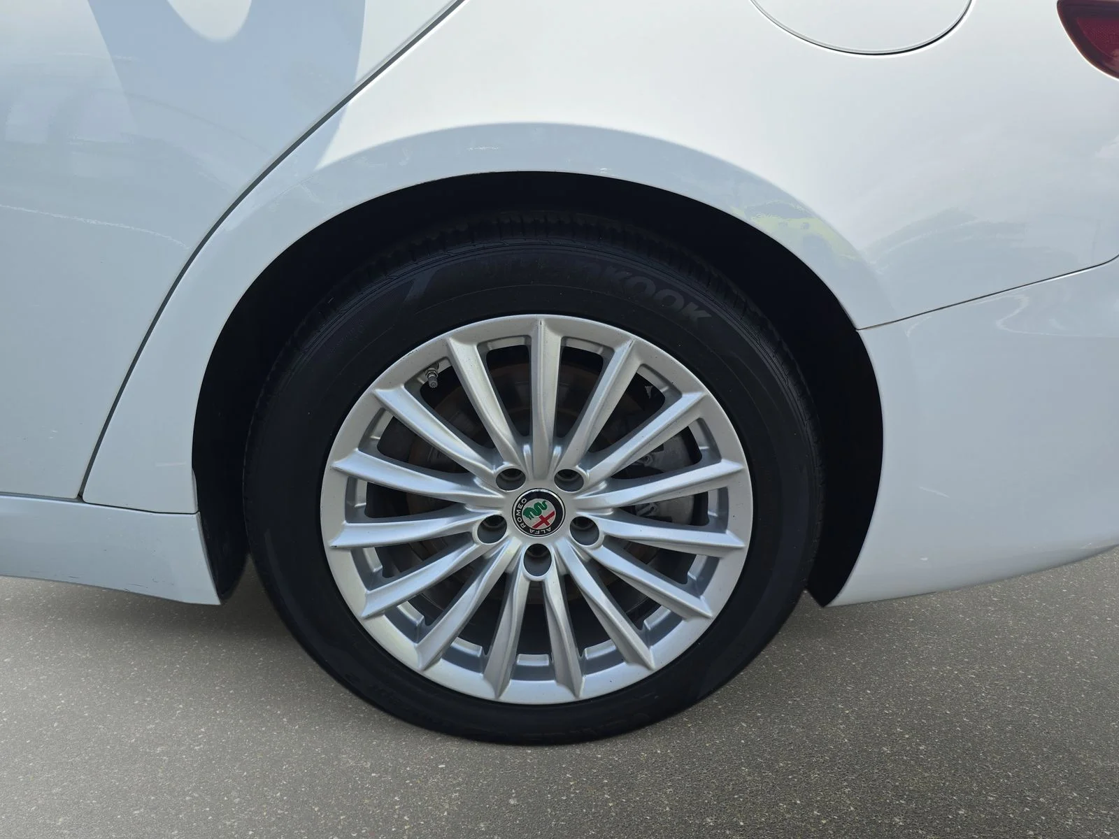 Used 2021 White Alfa Romeo Sprint image 14