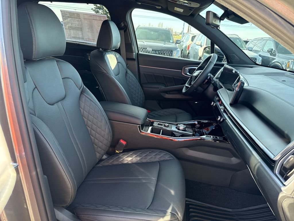 2026 Kia Sorento SX Prestige Hybrid - Photo 13
