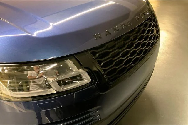 Used 2021 Blue Land Rover Westminster image 33