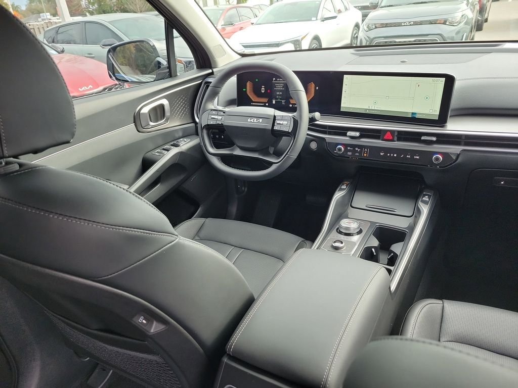 New 2026 Gray Kia EX image 13