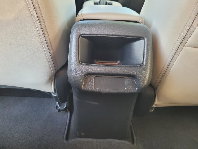 Used 2024  Honda EX-L image 17