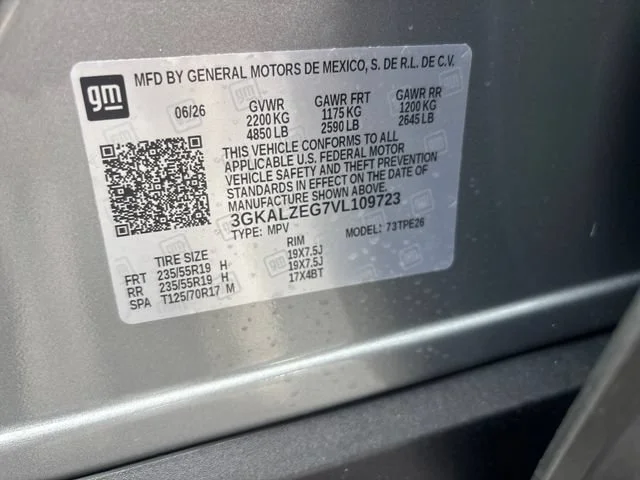 New 2027 Sterling Metallic GMC Denali image 33