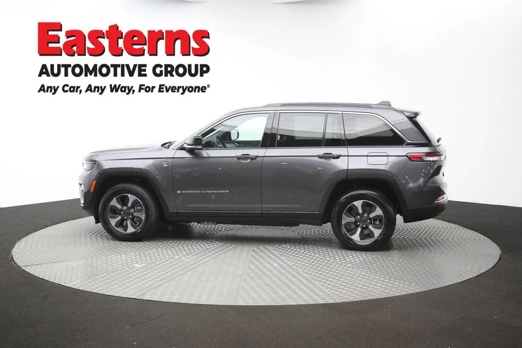 Used 2024 Gray Jeep 4xe image 65