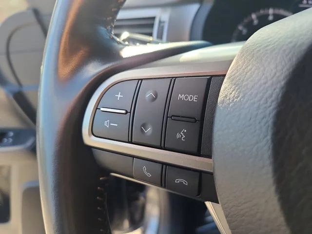 Used 2023 Gray Lexus GX 460 Premium image 25