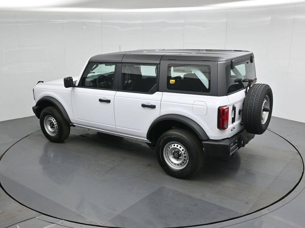 New 2026 Oxford White Ford Base image 40