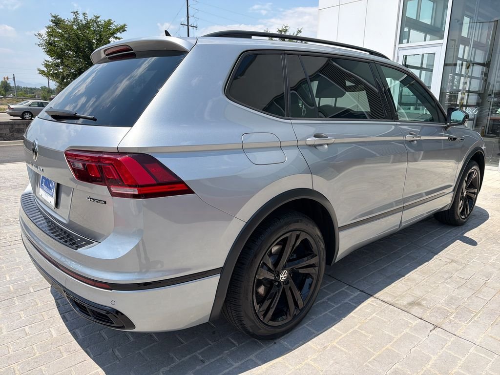 Certified Used 2024 Pyrite Silver Metallic Volkswagen 2.0T SE R-Line Black image 7