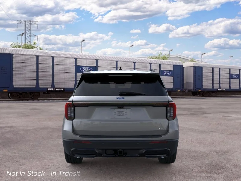 New 2026 Carbonized Gray Metallic Ford ST-Line image 18