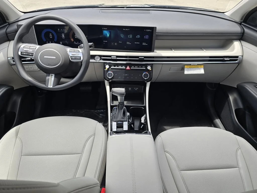 New 2026 Black Hyundai SEL image 7