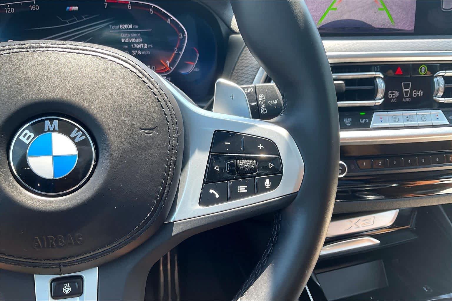 Used 2022 Black Sapphire Metallic BMW xDrive30i image 26
